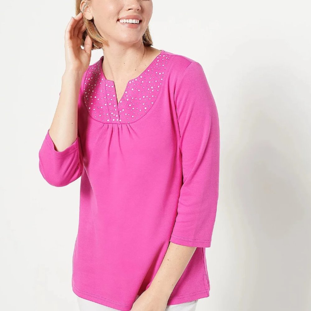 NWT Quacker Factory Rhinestones & Faux Pearls Split V-Neck T-Shirt Size Large